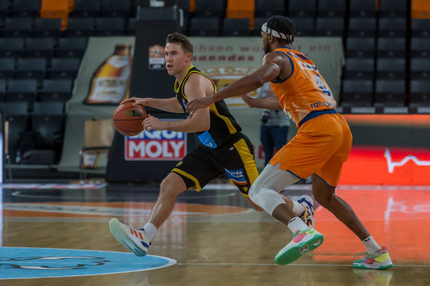 稍微松懈就 稍微松懈就