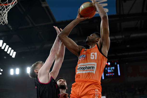 率上占据一 率上占据一