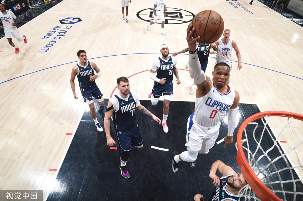 在教练的指 在教练的指